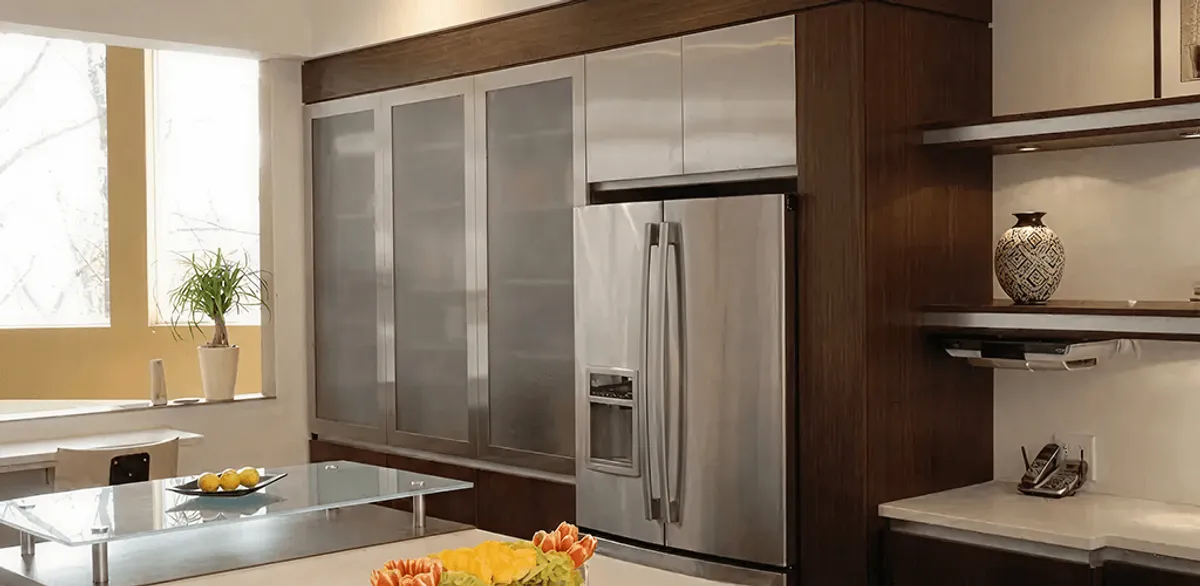 Cabinet door replacement and modern kitchen cabinet upgrade in Shreveport, LA